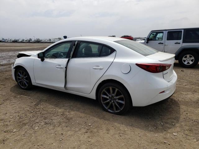 3MZBN1V30JM245086 Mazda 3 TOURING