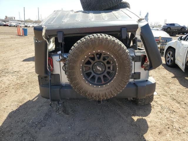 1C4AJWAG2FL694830 Jeep Wrangler Sport