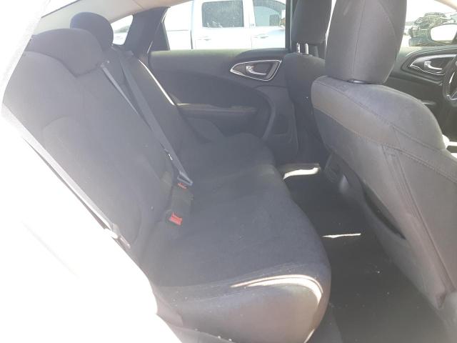 1C3CCCFB3GN188805 Chrysler 200 LX