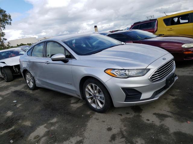 3FA6P0LU5KR220974 2019 FORD FUSION, photo no. 4