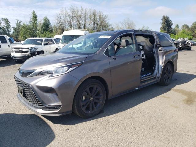 2022 TOYOTA SIENNA XSE - 5TDDRKEC7NS105001