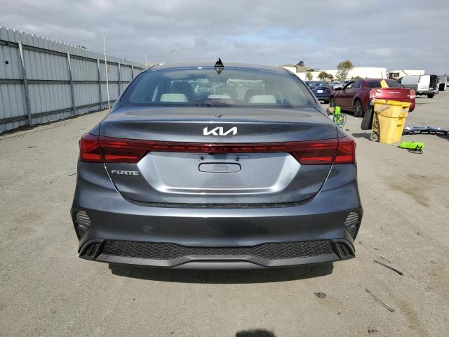 3KPF24AD6PE514949 KIA FORTE LX