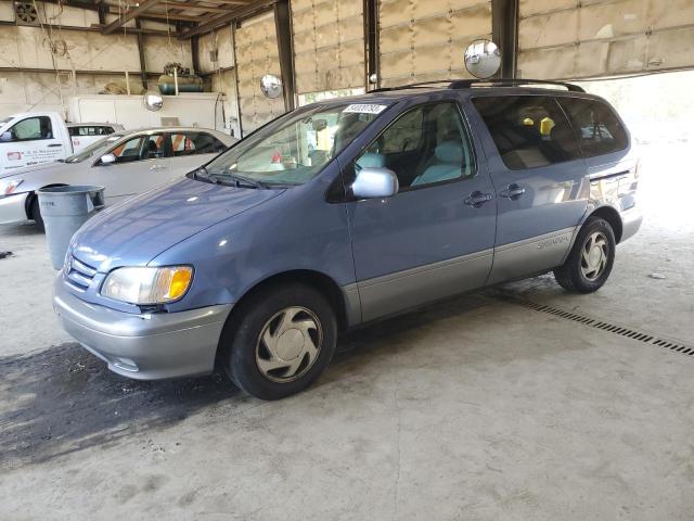 2002 Toyota Sienna LE