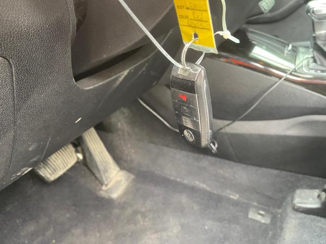 5XYPHDA50KG565483 KIA SORENTO EX
