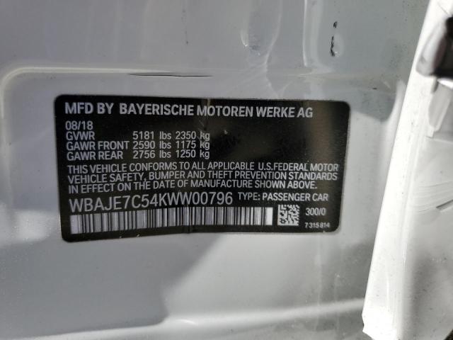 WBAJE7C54KWW00796 BMW 540 XI