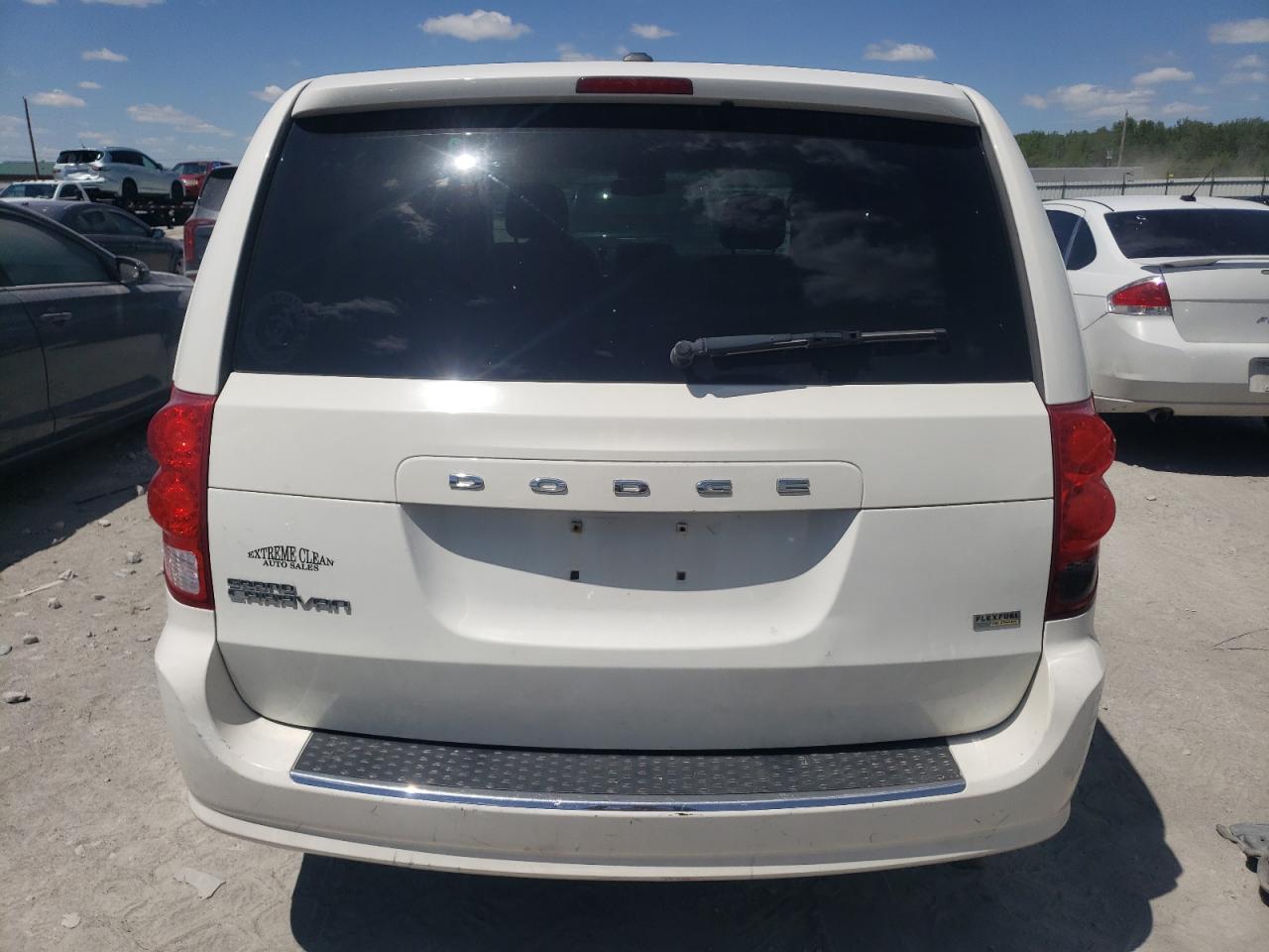 2C4RDGBG2CR140821 2012 Dodge Grand Caravan Se