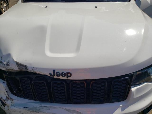 1C4RJFAG9JC387702 Jeep Grand Cherokee Laredo