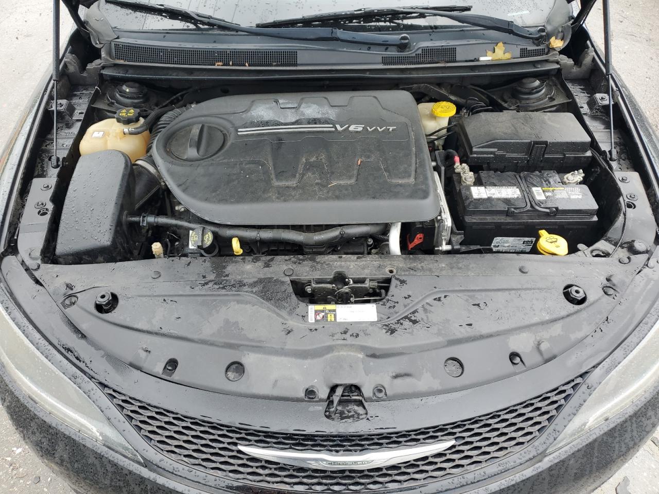 Lot #2943156381 2015 CHRYSLER 200 S