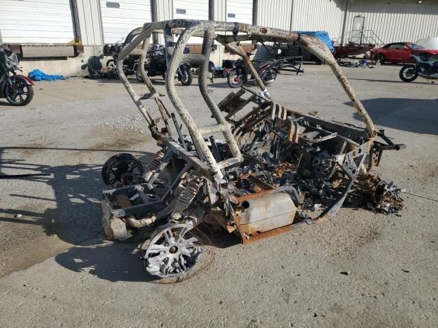 2014 CAN-AM COMMANDER - 3JBKKPP15EJ001101