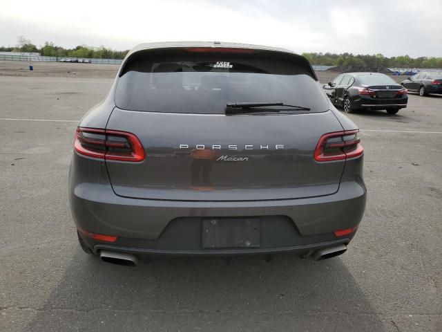 VIN WP1AA2A58JLB02572 2018 Porsche Macan no.6