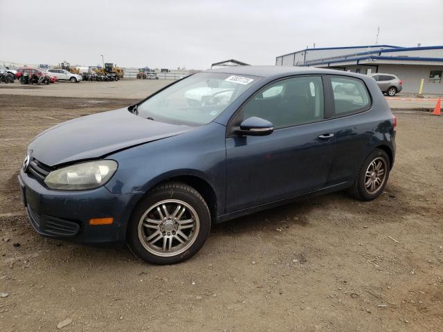 2010 Volkswagen Golf 