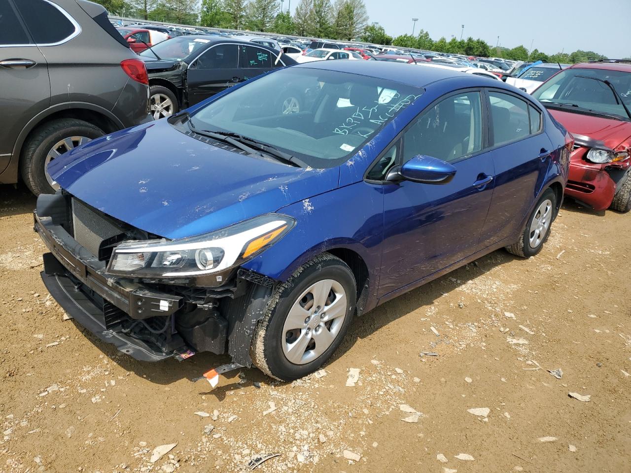 2017 Kia Forte Lx vin: 3KPFK4A70HE083293