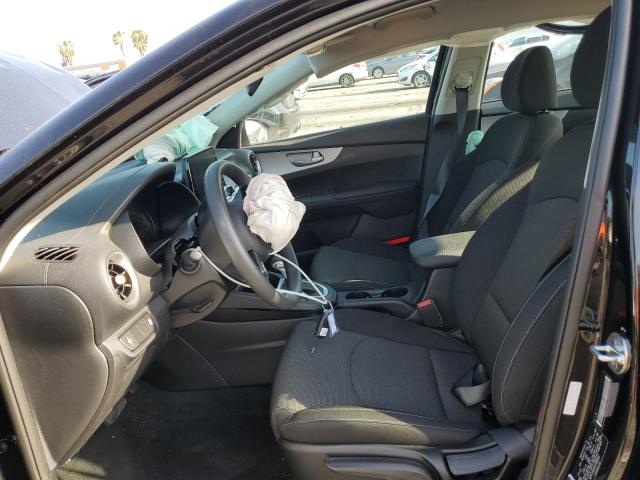 3KPF24AD4PE588984 KIA FORTE LX