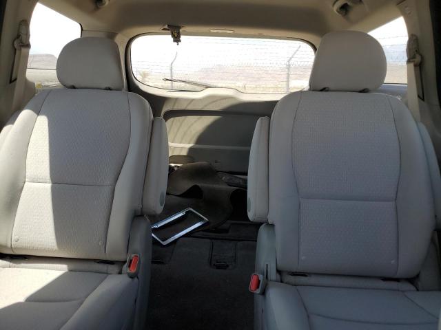 KNDMA5C15J6404233 KIA Sedona L