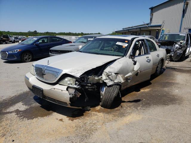 2004 Lincoln Town Car Ultimate