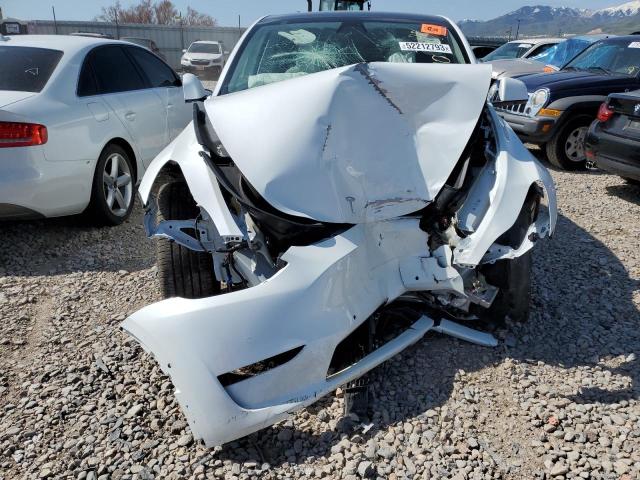 7SAYGDEE0NF409637 Tesla Model Y