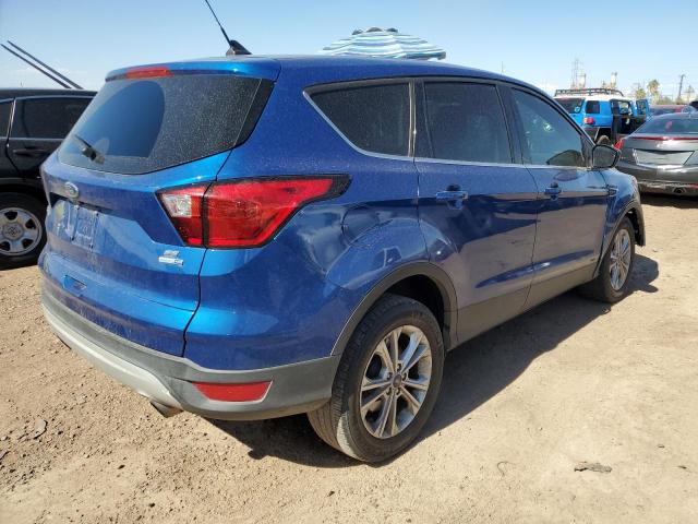 1FMCU9GD0KUC55219 Ford ESCAPE SE