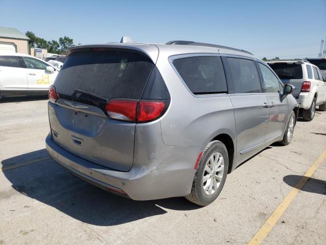 2C4RC1BG9HR688015 2017 CHRYSLER PACIFICA, photo no. 3