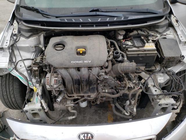 3KPFK4A72JE226945 KIA FORTE LX