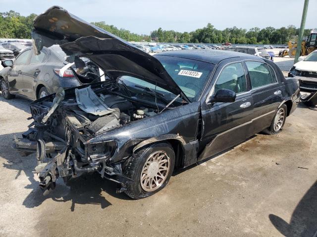 2002 Lincoln Town Car Signature