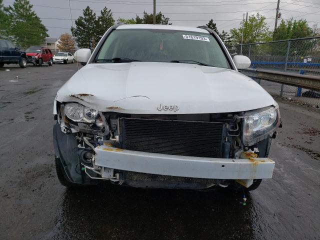 1C4NJDEB3HD158793 Jeep Compass Latitude