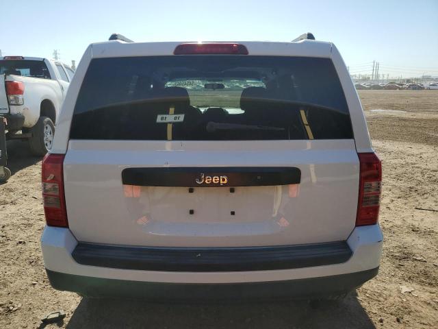 1C4NJPBB0FD429523 Jeep Patriot Sport