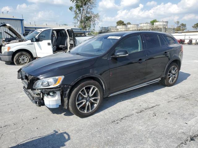 2018 Volvo V60 Cross Country 