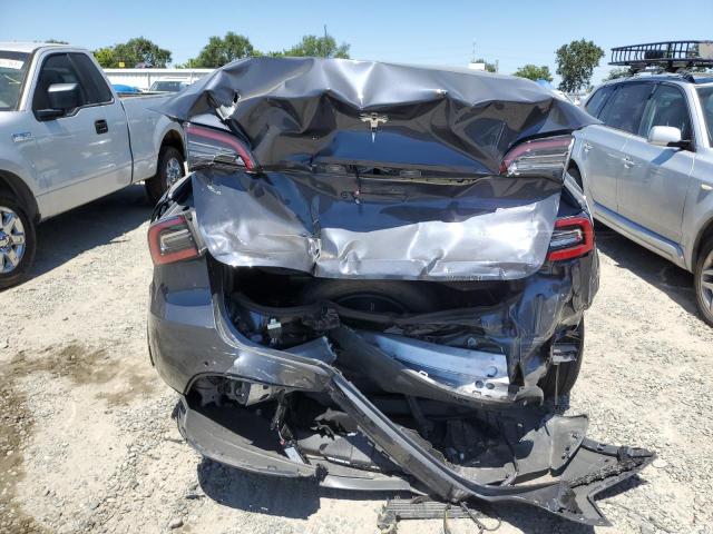 7SAYGAEE2NF560624 Tesla Model Y