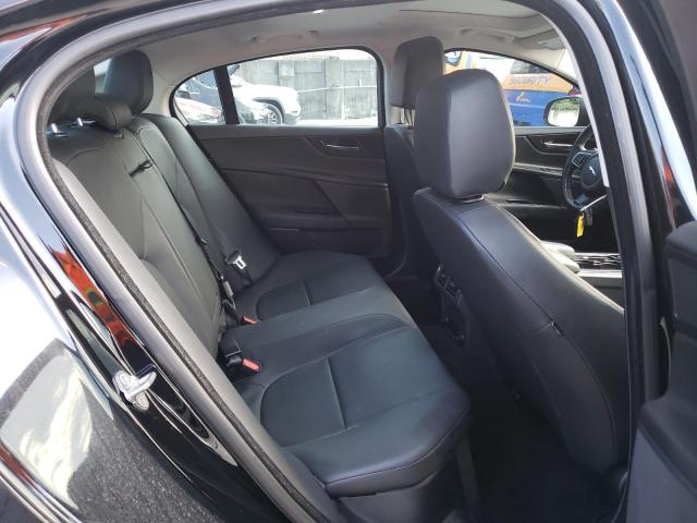 2017 JAGUAR XE PREMIUM - SAJAD4BV3HA967928