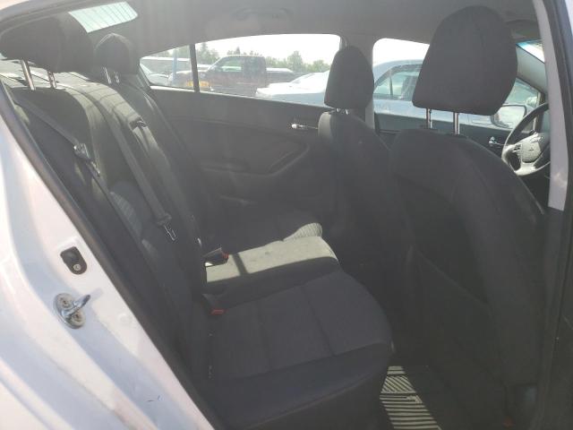 KNAFX4A65G5506062 KIA FORTE LX