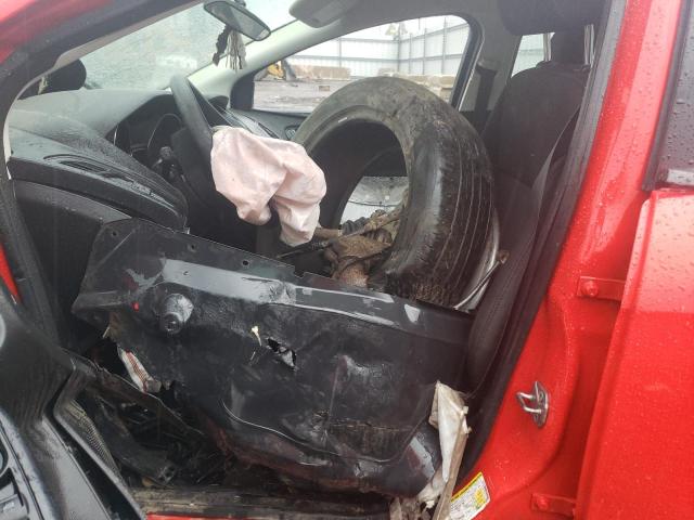 1FADP3FE0FL373277 Ford FOCUS SE