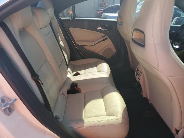 WDDSJ4EB0FN191198 Mercedes-Benz CLA 250