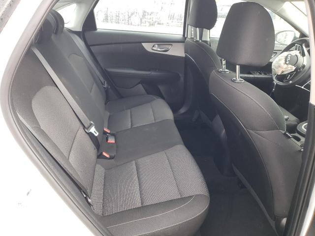 3KPF24AD7PE550925 KIA FORTE LX
