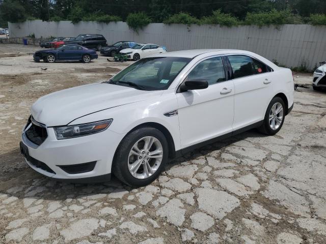 2016 Ford Taurus SE