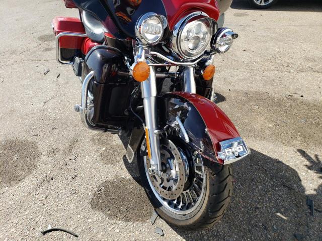 2011 HARLEY-DAVIDSON FLHTK - 1HD1KEM17BB629811
