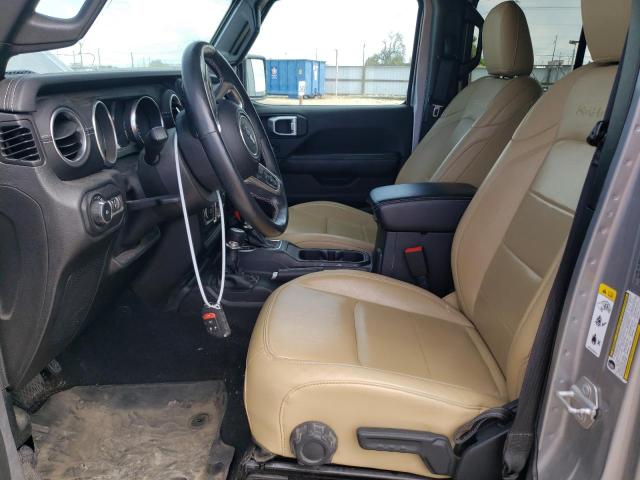 1C4HJXEG0JW107305 Jeep Wrangler Unlimited Sahara
