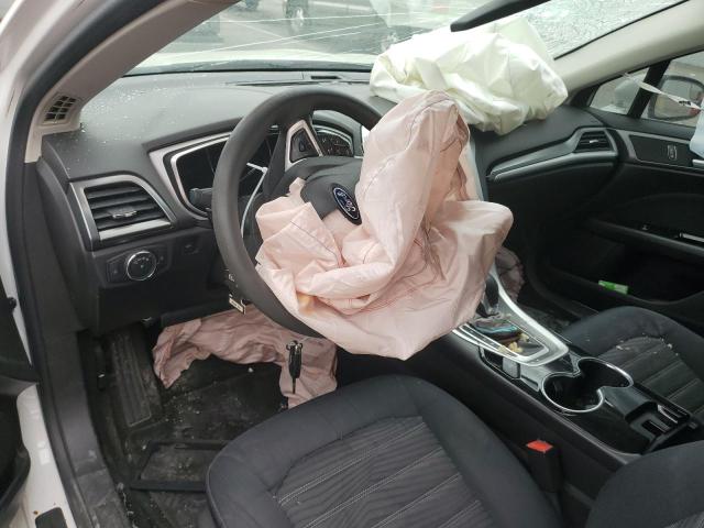3FA6P0H77GR225670 Ford FUSION SE