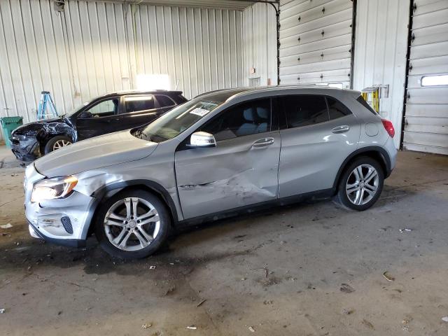 2015 Mercedes-Benz GLA 