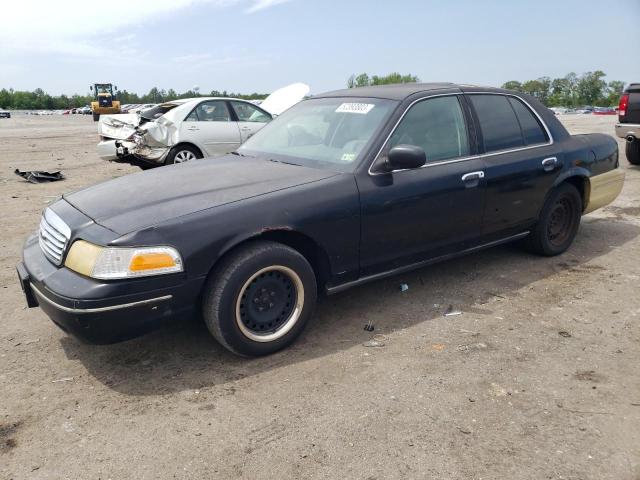 2000 Ford Crown Victoria 