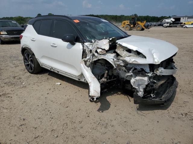 2020 VOLVO XC40 T4 R- - YV4AC2HM0L2342682