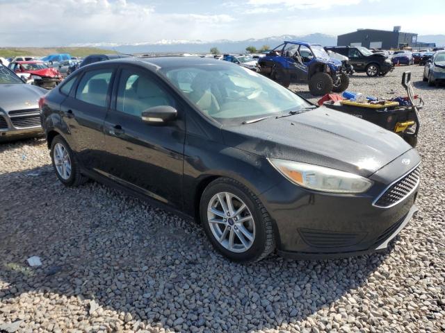 1FADP3F23FL263040 Ford FOCUS SE