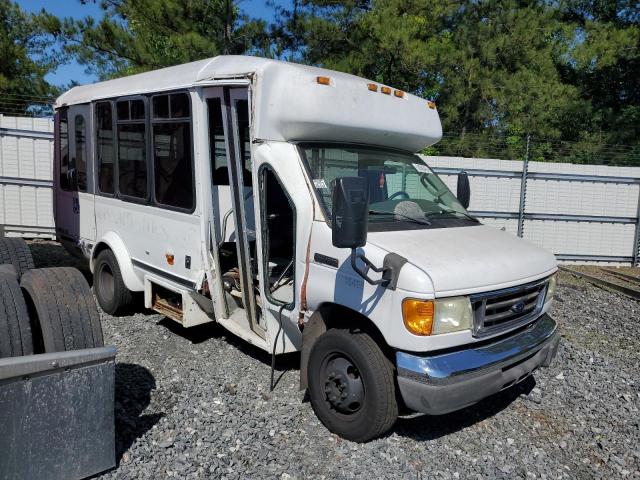 Salvage cars for sale from Copart Byron, GA: 2006 Ford Econoline E350 Super Duty Cutaway Van