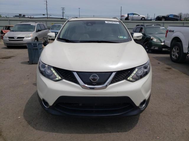 JN1BJ1CR7HW106740 Nissan Rogue Sport S