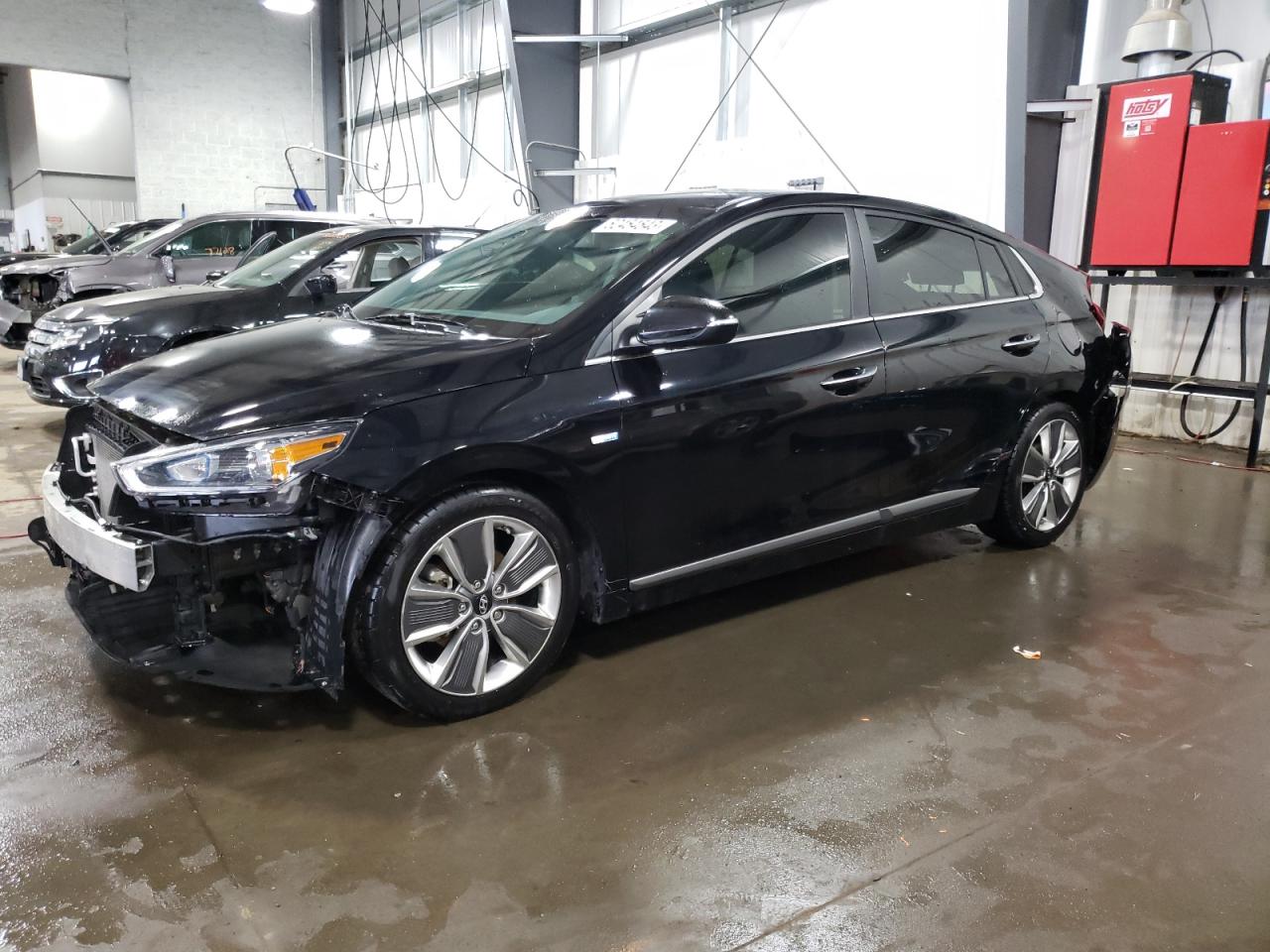 2018 Hyundai Ioniq Limited vin: KMHC85LC3JU072230