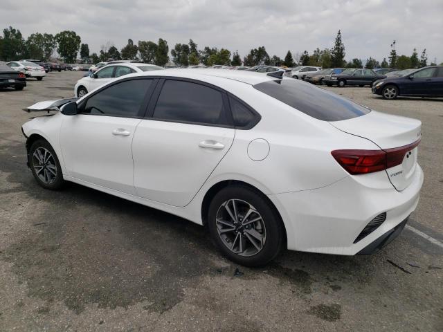 3KPF24AD2PE555580 KIA FORTE LX
