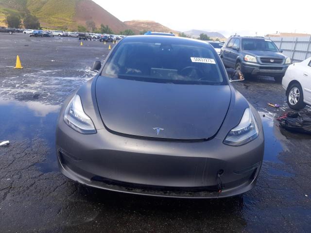 5YJ3E1EA8JF152729 Tesla MODEL 3