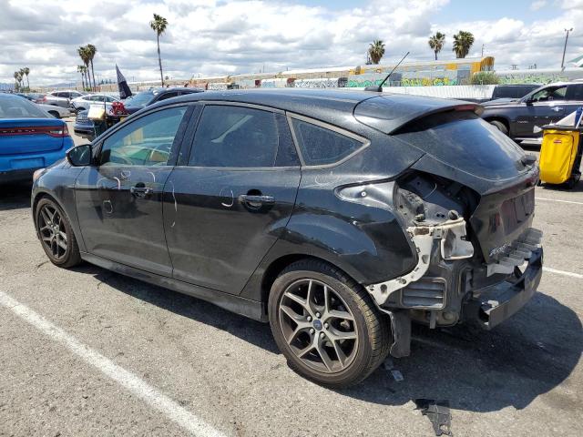 1FADP3K2XFL385917 Ford FOCUS SE