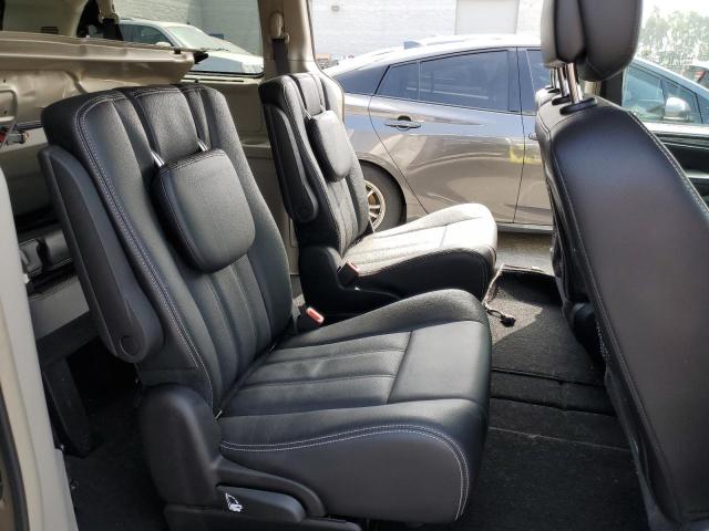 2C4RC1CG8FR638931 Chrysler Town & Country Touring L