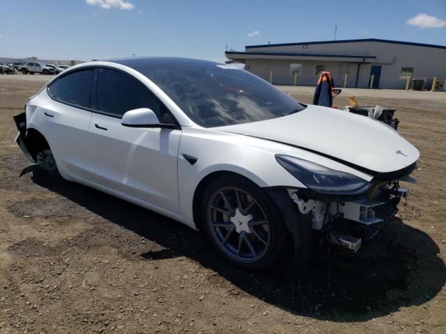 5YJ3E1EB3NF253871 Tesla MODEL 3