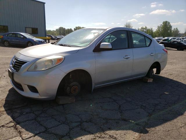 2013 Nissan Versa S